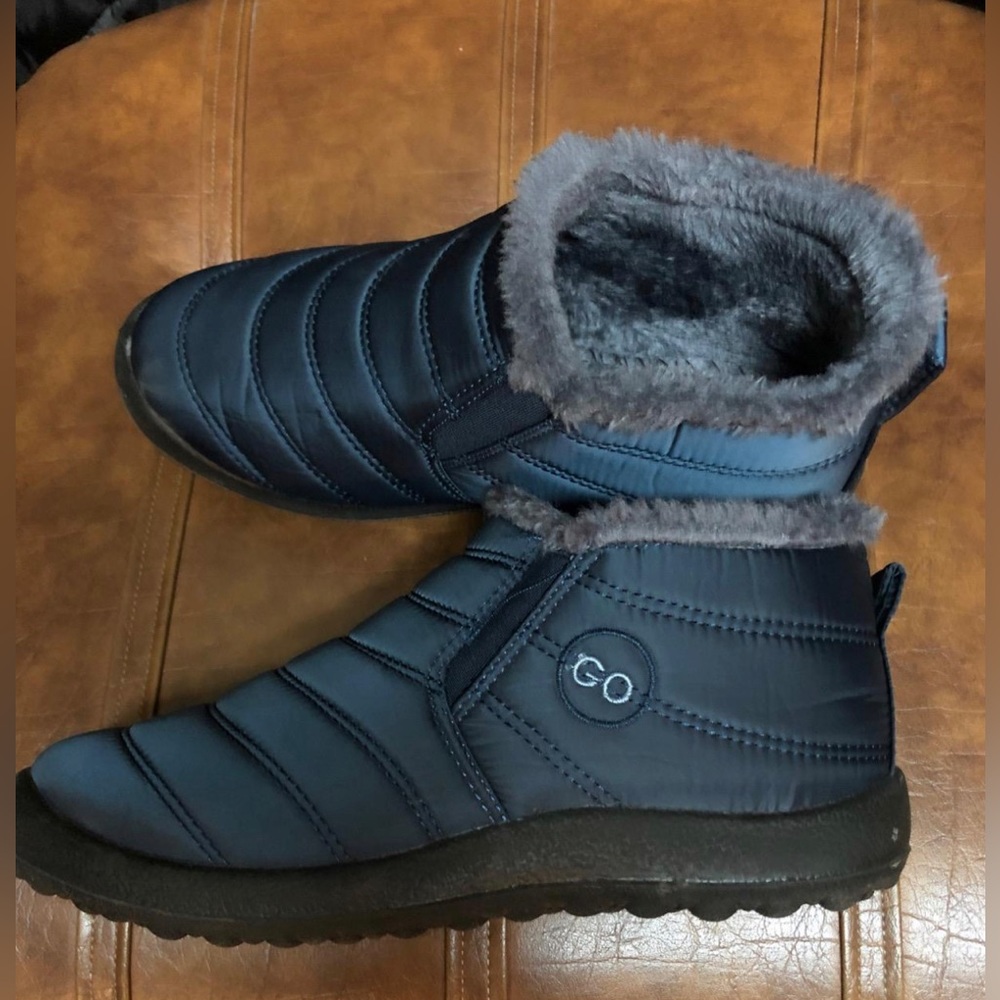 COPY - NWT Fur Lining Ankle Waterproof Booties, multiple colors and sizes avail…